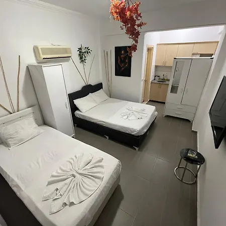 Calis Seafront Luxury 公寓